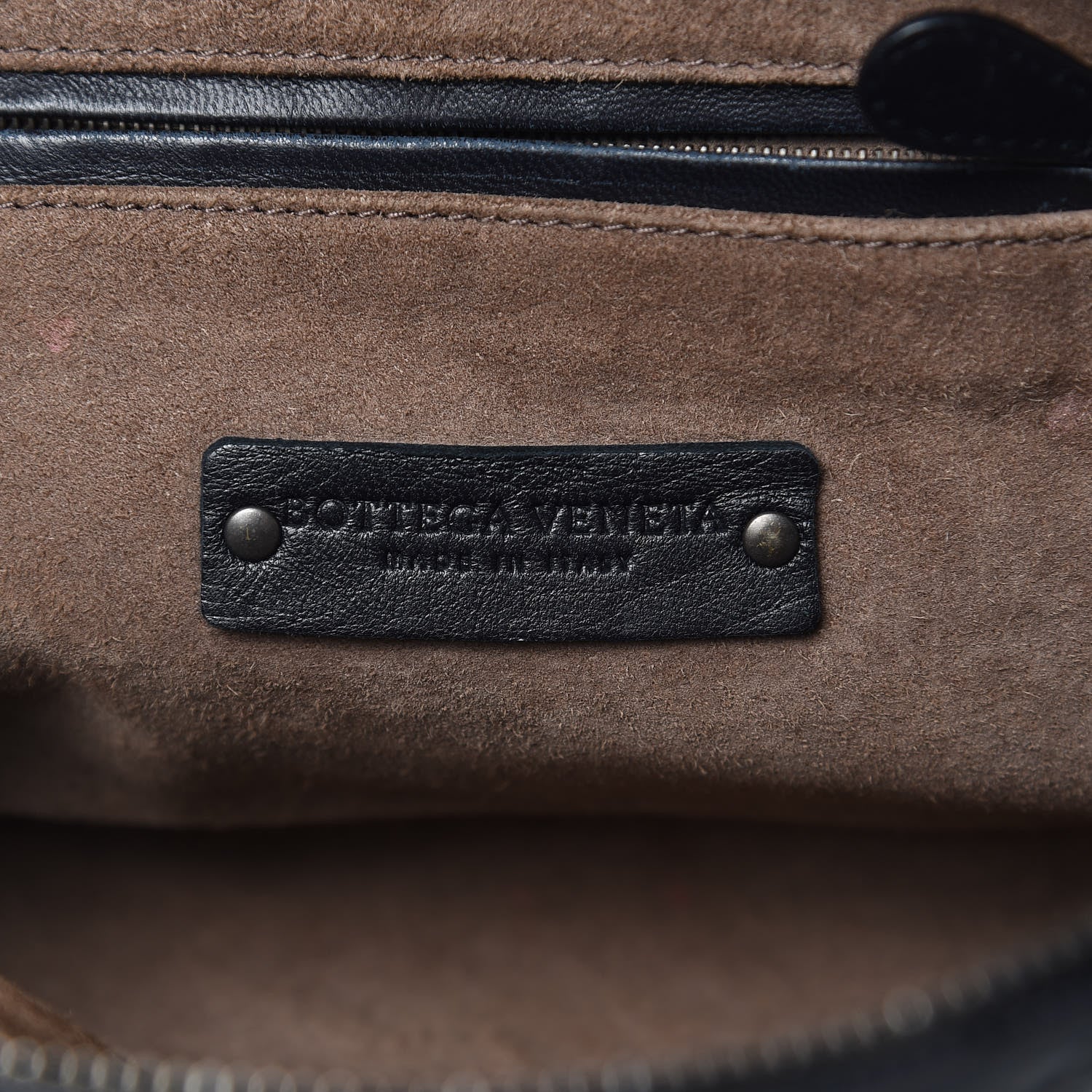 Bottega Veneta Nappa Intrecciato Nodini Bag Black 6 of 13