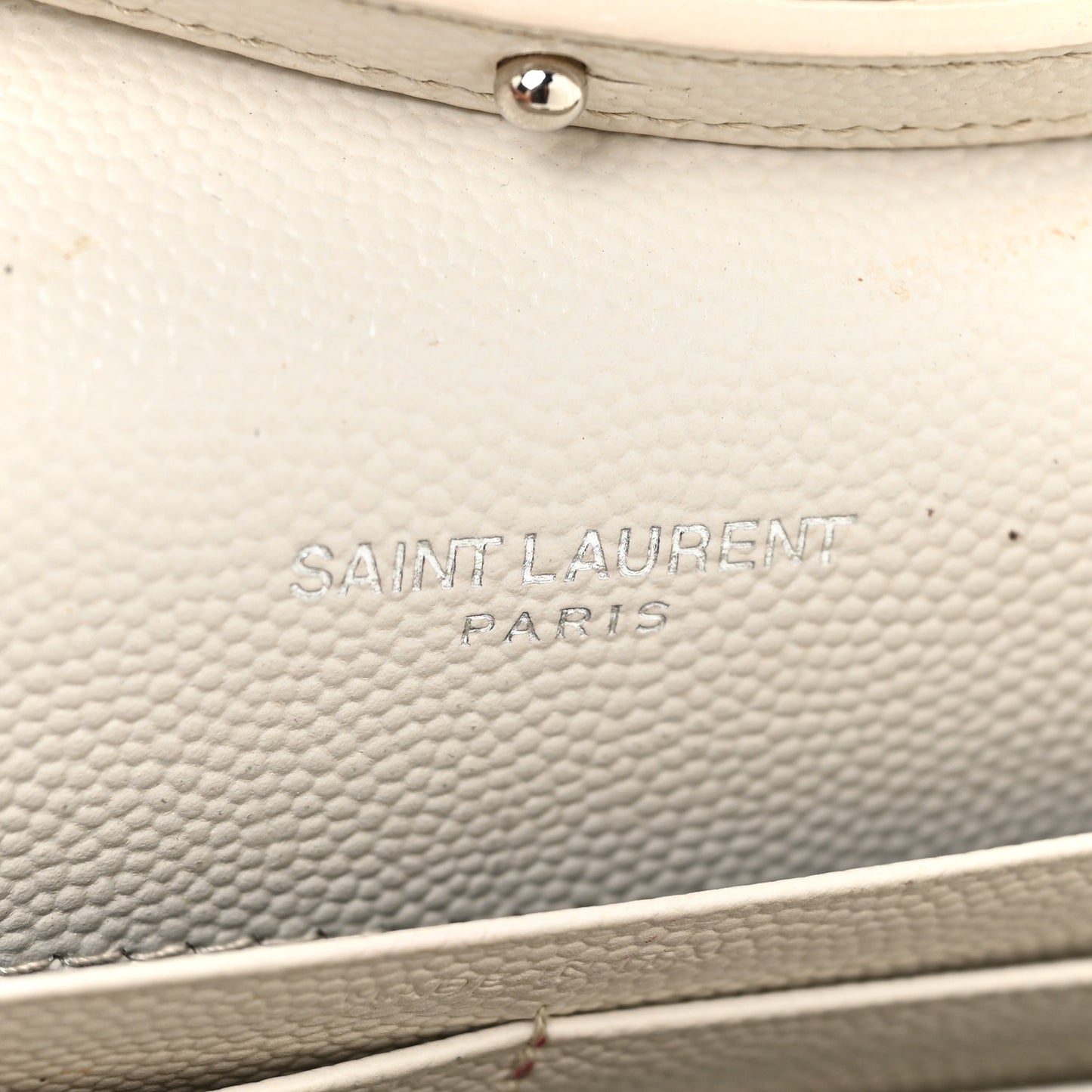 Grain De Poudre Matelasse Chevron Monogram Chain Wallet Icy White