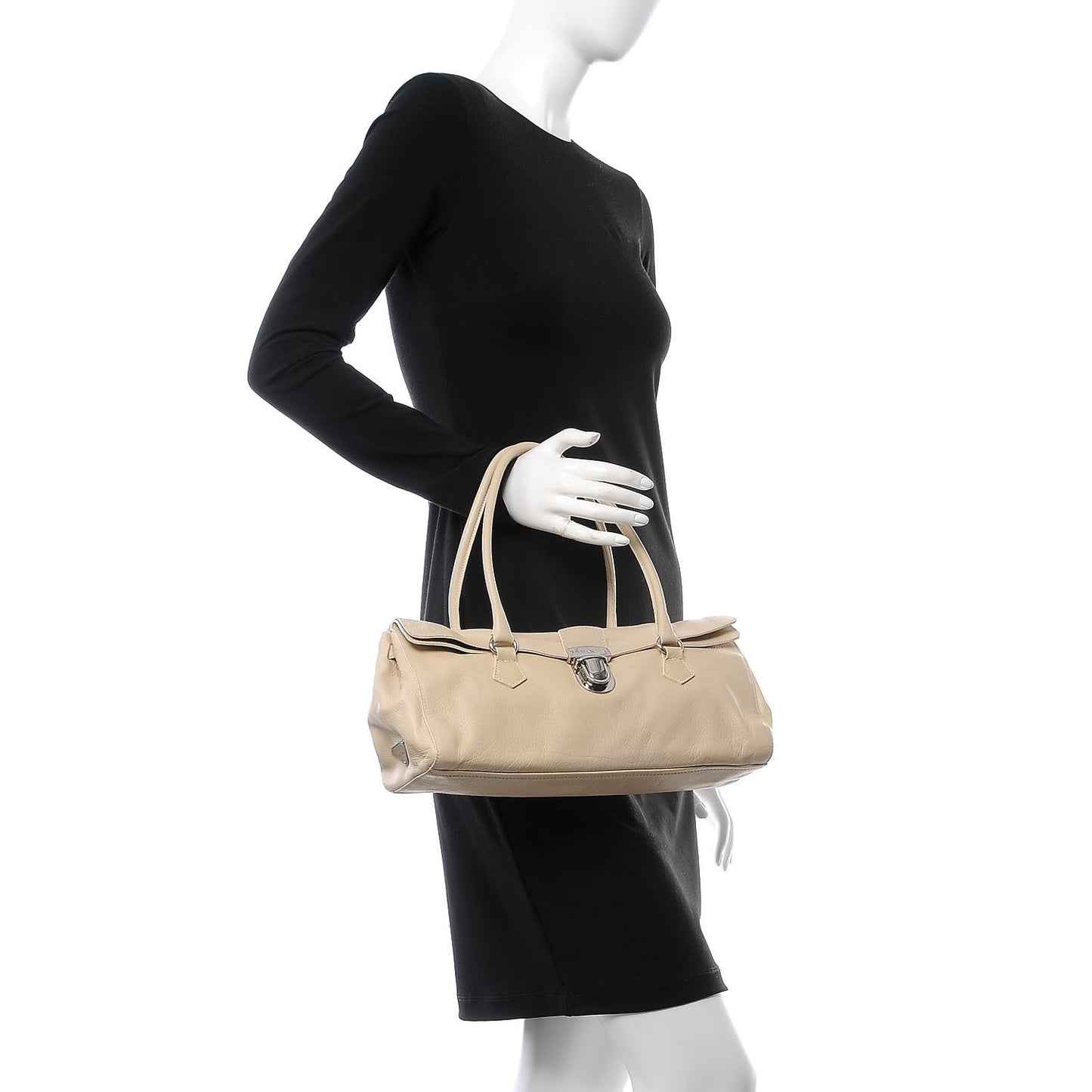 Buffalo Easy Foldover Pushlock Satchel Cream