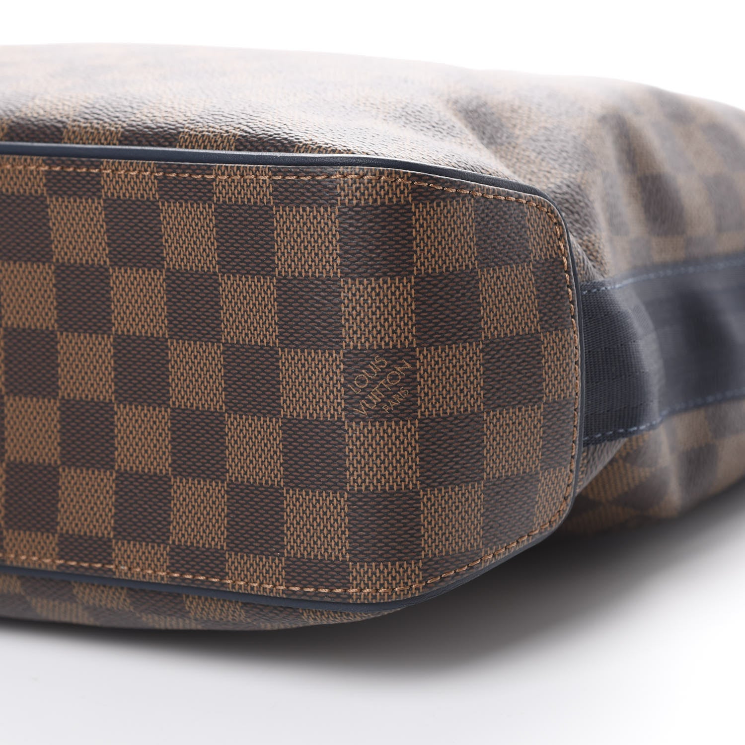 Louis Vuitton Damier Ebene Herald 9 of 10
