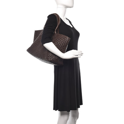 Bottega Veneta Nappa Intrecciato Medium Cabat Ebano 2 of 12