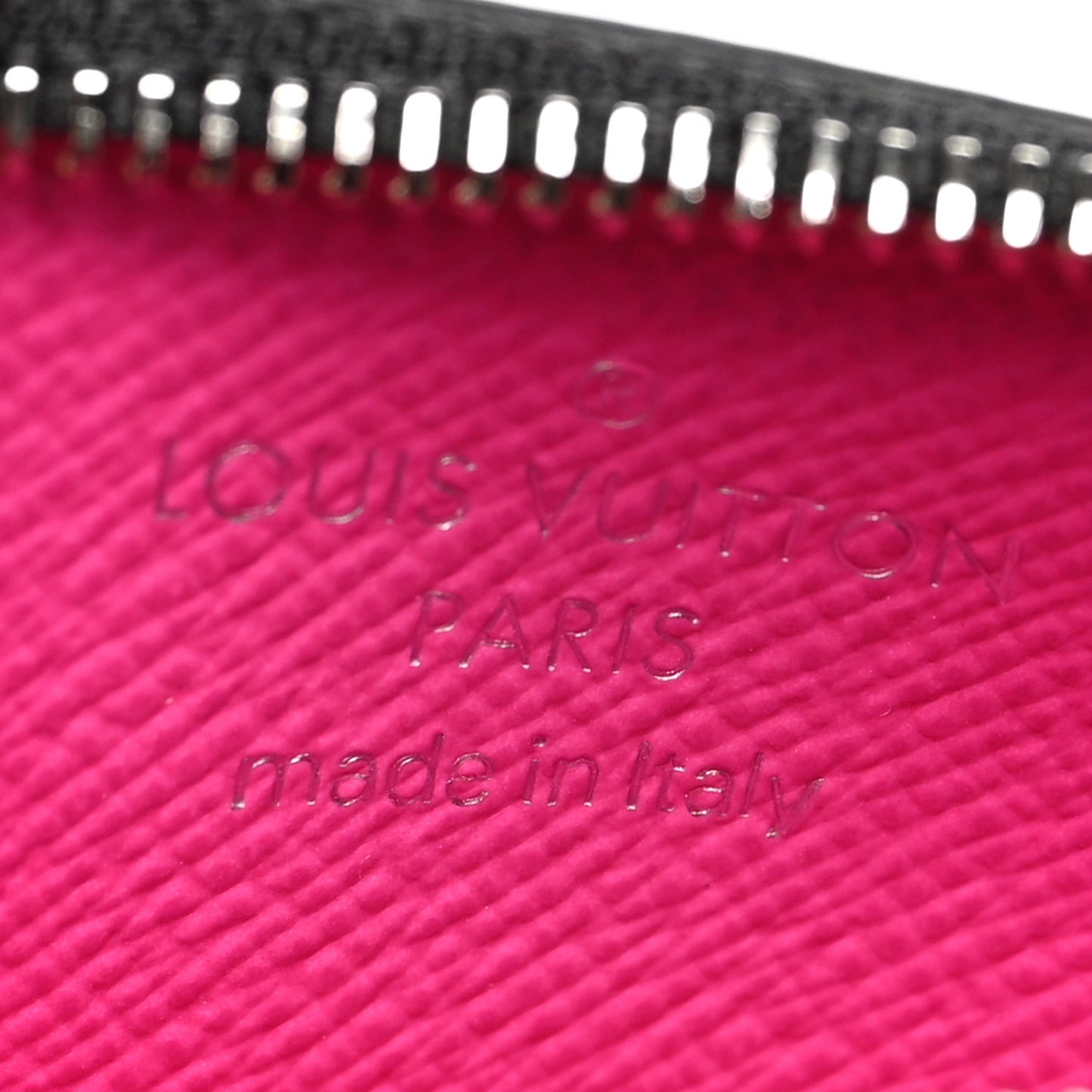 Taigarama Coin Card Holder Fuchsia