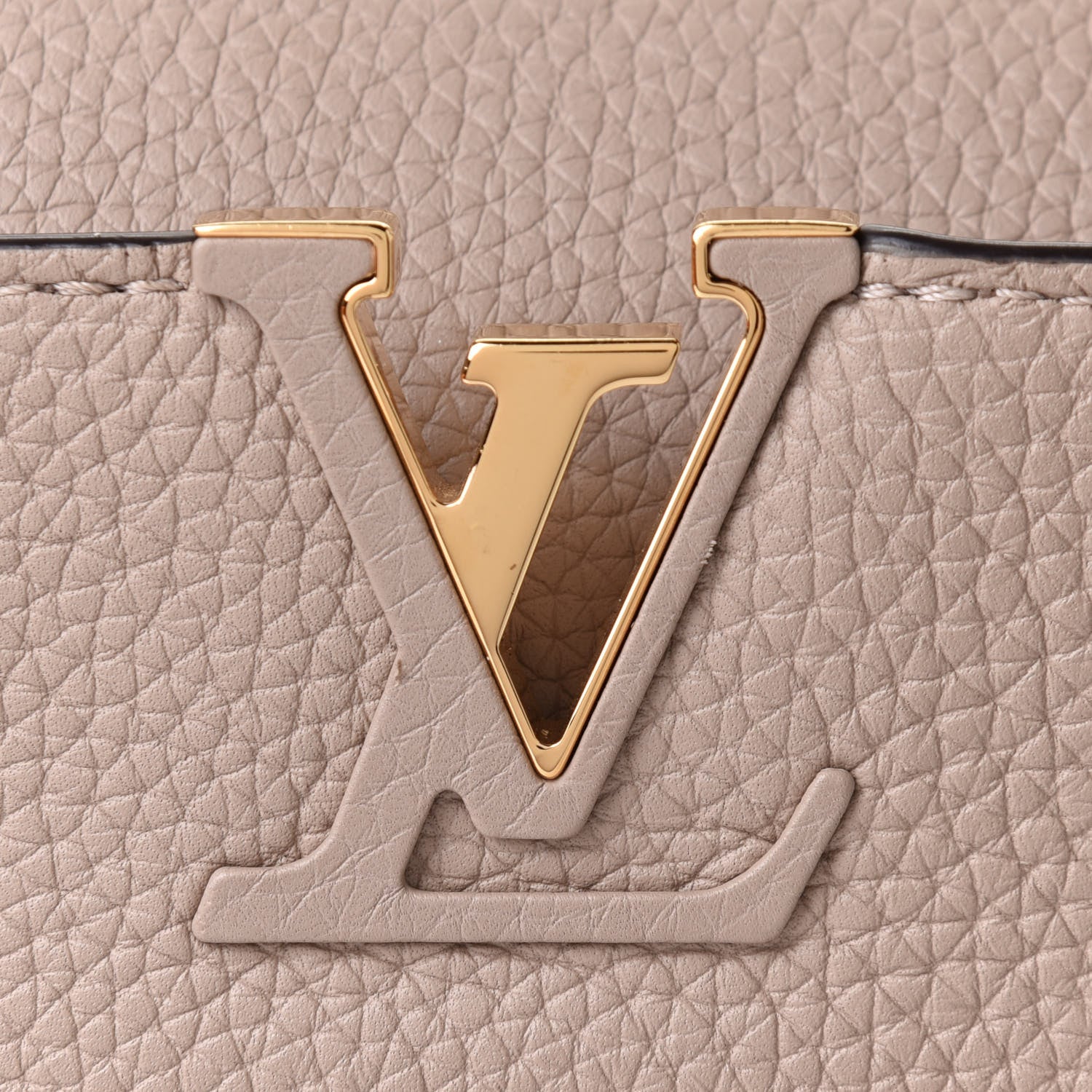 Louis Vuitton Taurillon Capucines BB Galet 7 of 10