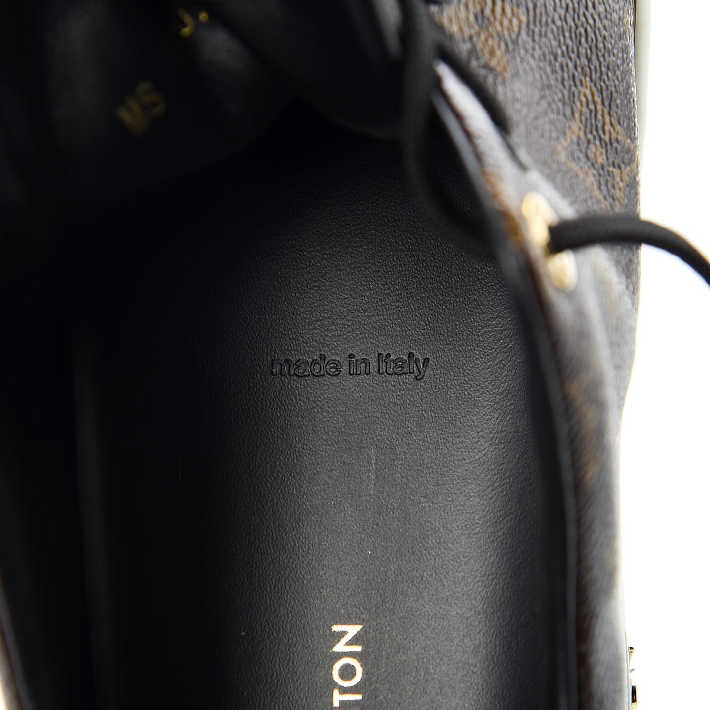 Patent Monogram Frontrow Sneakers 42
