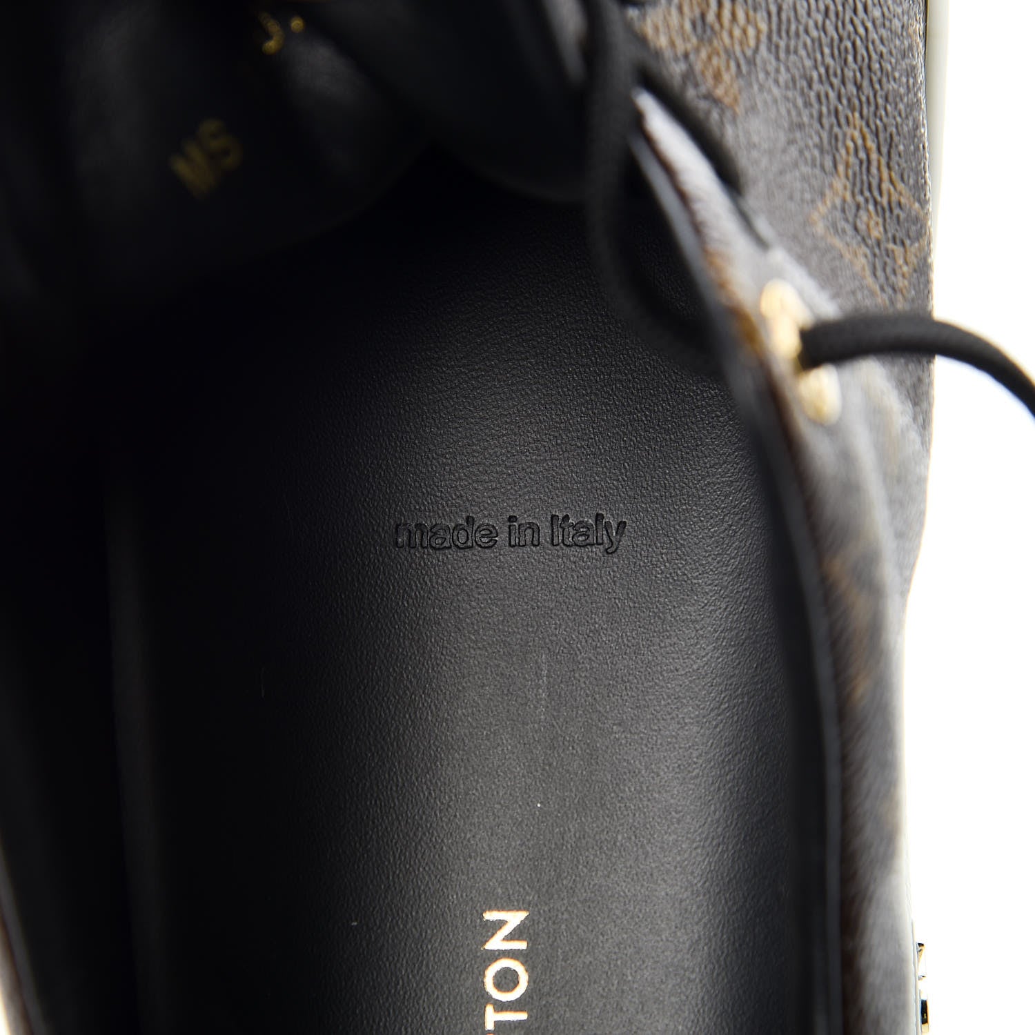 Louis Vuitton Patent Monogram Frontrow Sneakers 42 7 of 11