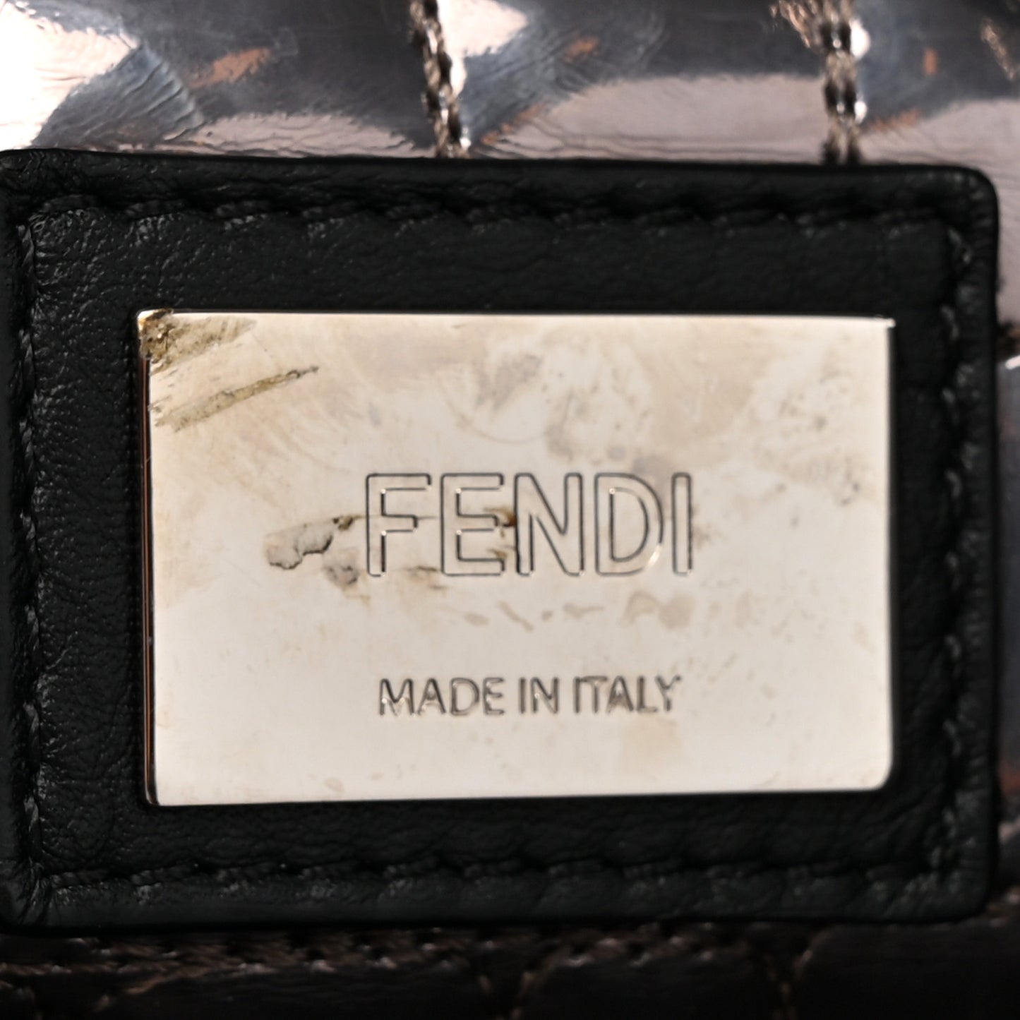 Vitello Dolce Marmol Patent Crocodile Trapuntata Large Peekaboo Iconic Satchel Black Fumo