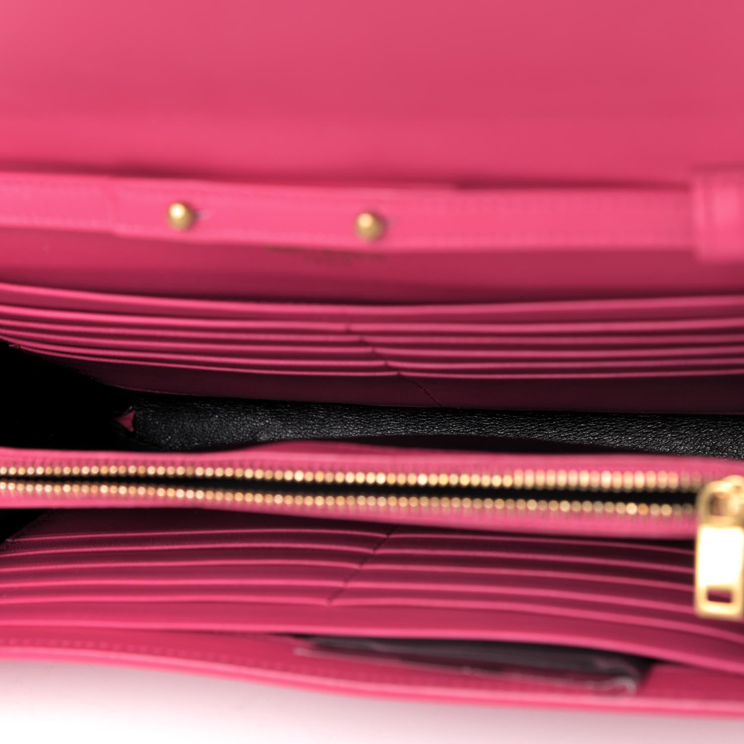 Saint Laurent Patent Calfskin Monogram Kate Wallet On Chain Fresh Fuxia 4 of 4