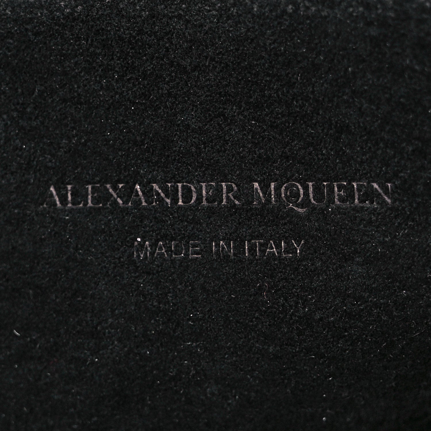 Alexander McQueen Calfskin Crocodile Embossed Knuckle Flat Clutch Black Gold 4 of 8