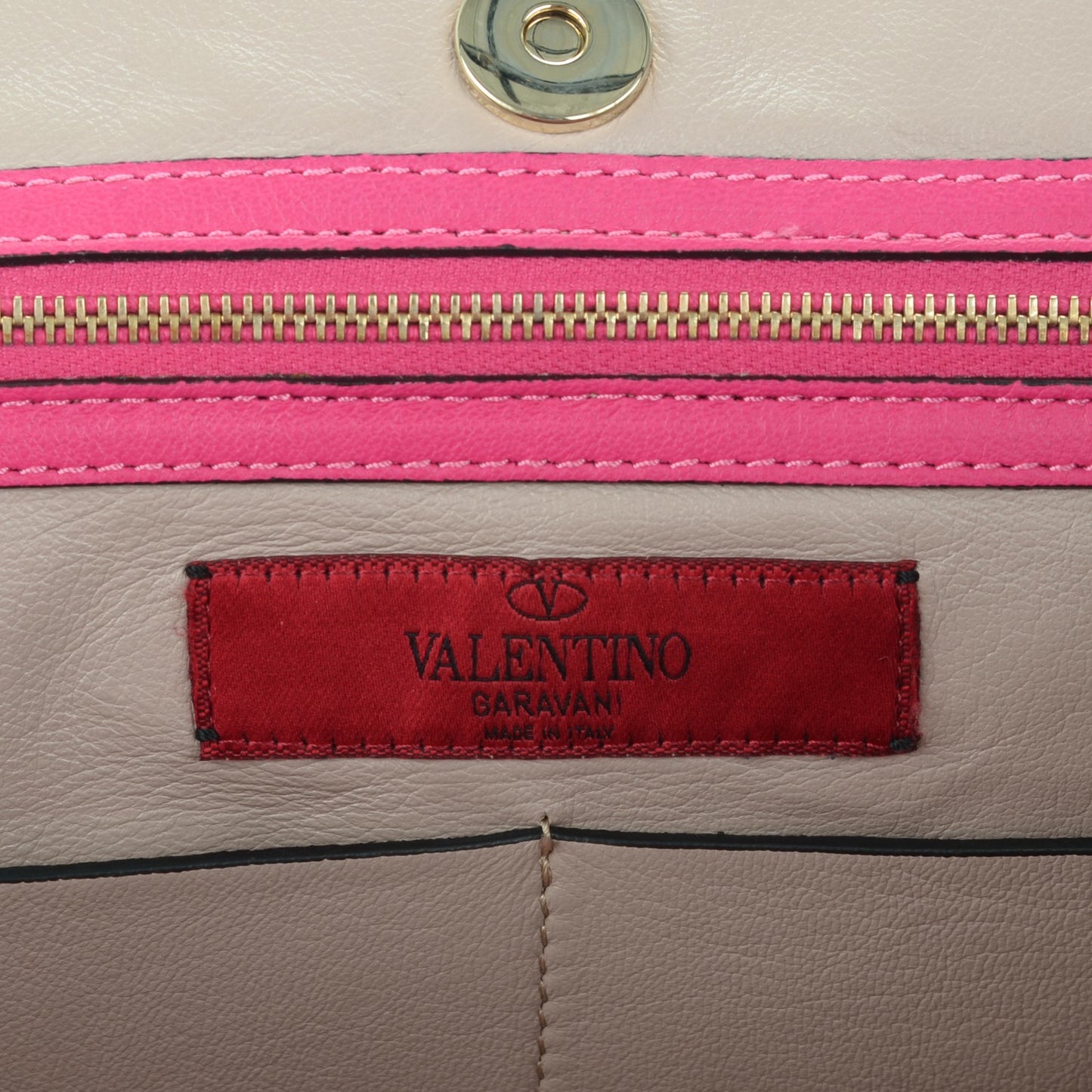 Nappa Medium Rockstud Soft Tote Pop Fuxia
