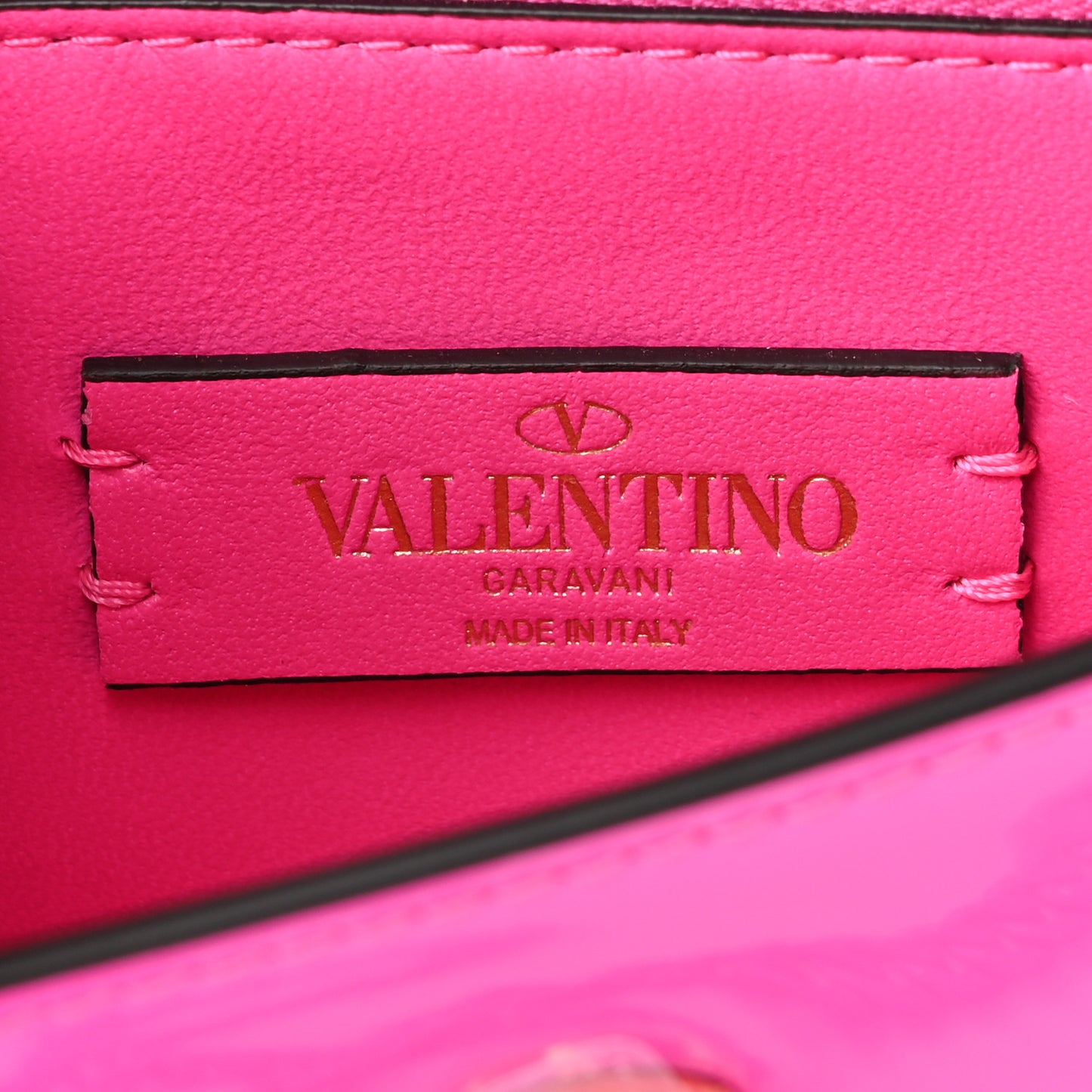 Patent Monochrome Vlogo Plaque Fold Over Wallet On Chain Pink PP