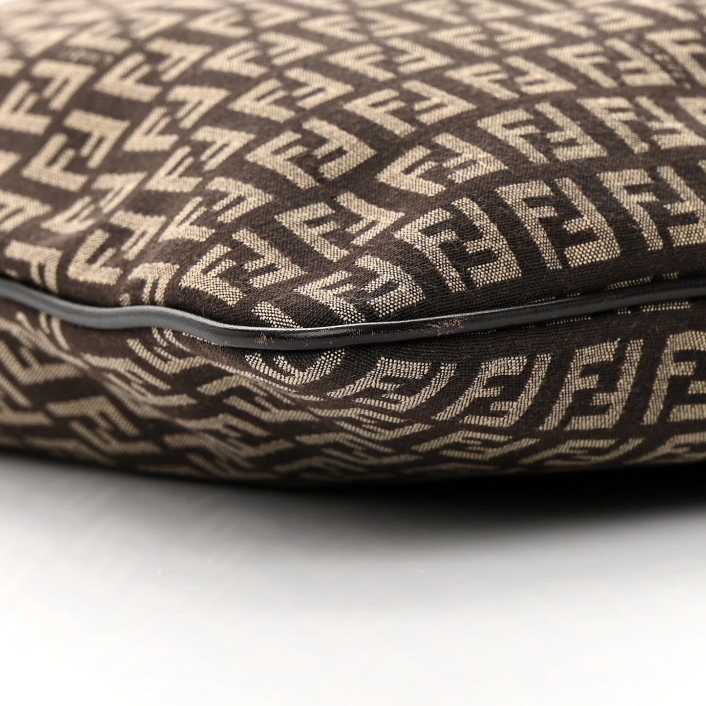 Zucchino Crossbody Bag Tobacco Brown