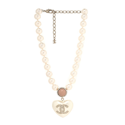 Chanel Pearl Crystal CC Heart Short Necklace Pearly White Gold 3 of 6