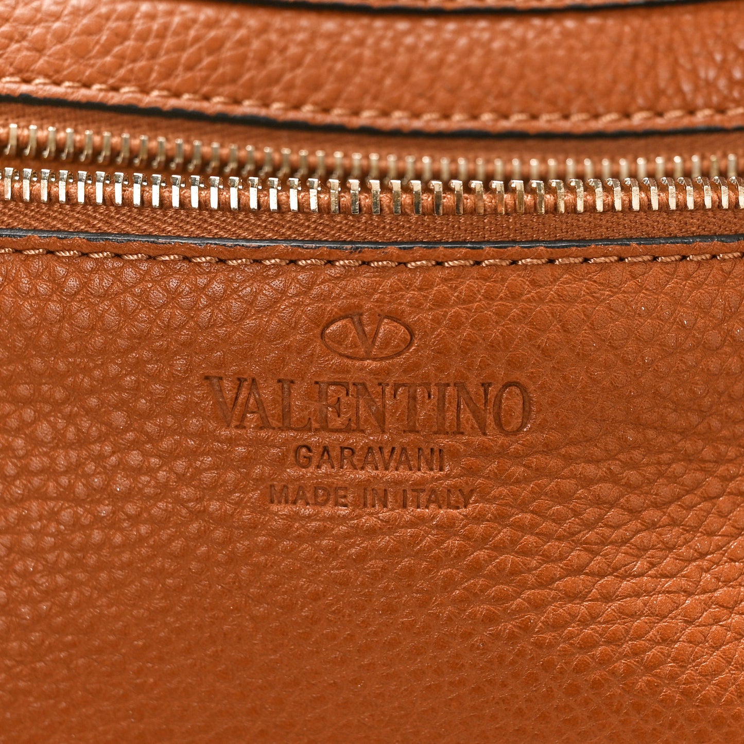 Grained Calfskin Small Rockstud Tote Light Cuir