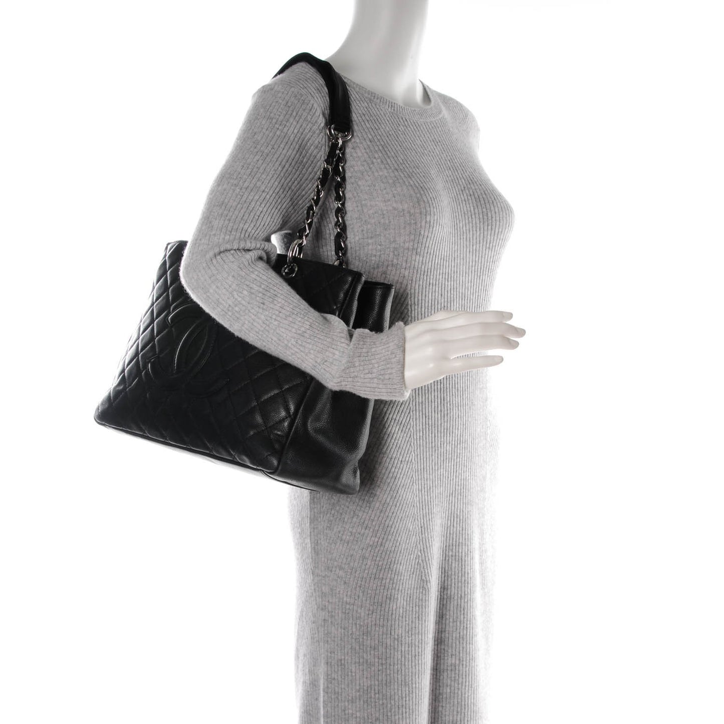 Caviar Quilted Grand Shopping Tote GST Black