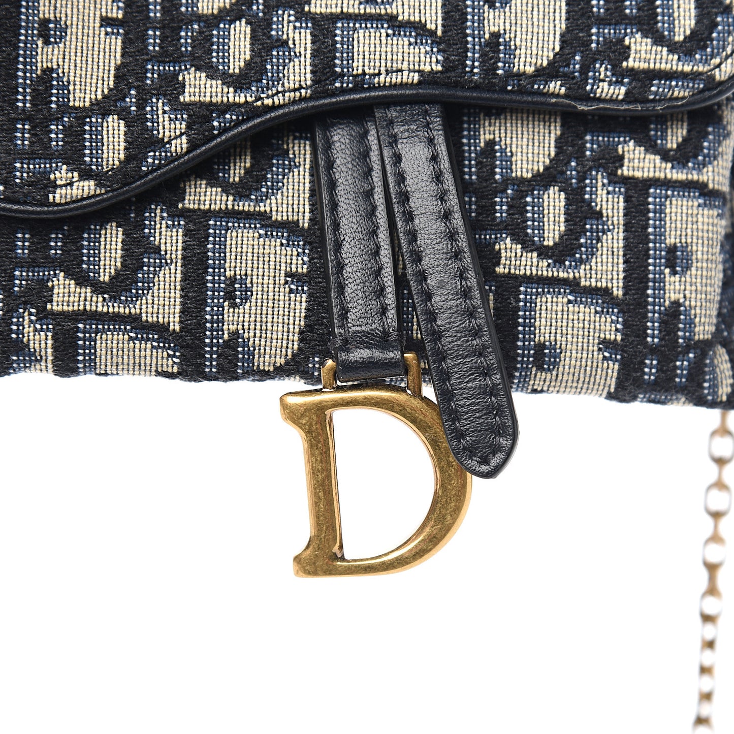 Oblique Nano Saddle Chain Pouch Blue