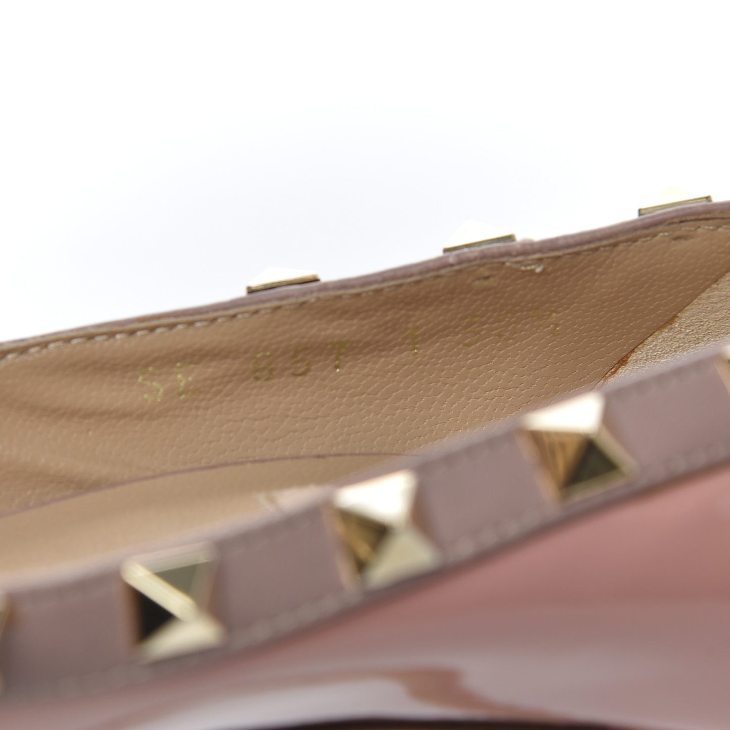 Patent Rockstud Peep Toe Platform Pumps 38.5 Pop Gardenia Poudre
