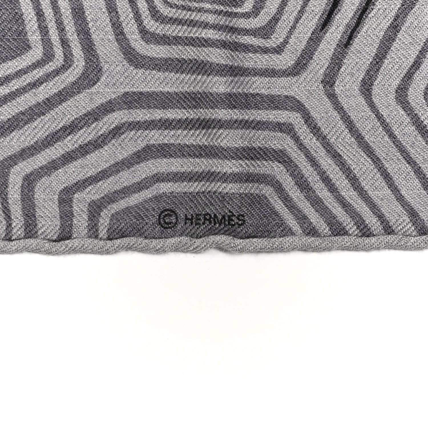 Hermes Cashmere Silk AAAAARGH Scarf 100 Gris Moyen Bordeaux 3 of 5