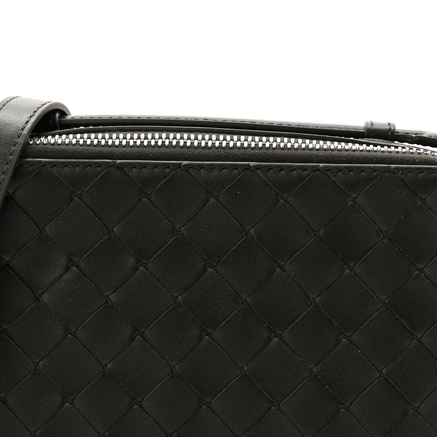 Nappa Intrecciato Mens Getaway Phone Pouch Dark Green