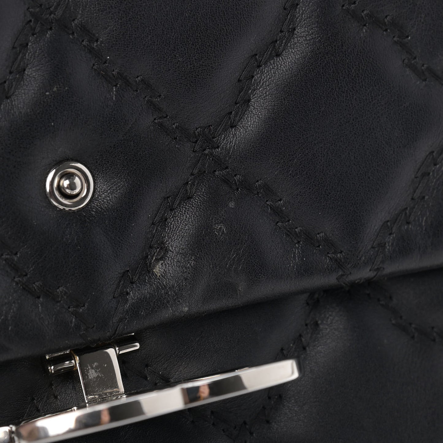Calfskin Quilted Double Stitch Hamptons Clutch with Chain Black