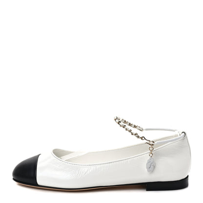 Chanel Lambskin Patent Calfskin Cap Toe Ankle Chain Ballerina Flats 37.5 White Black 1 of 9
