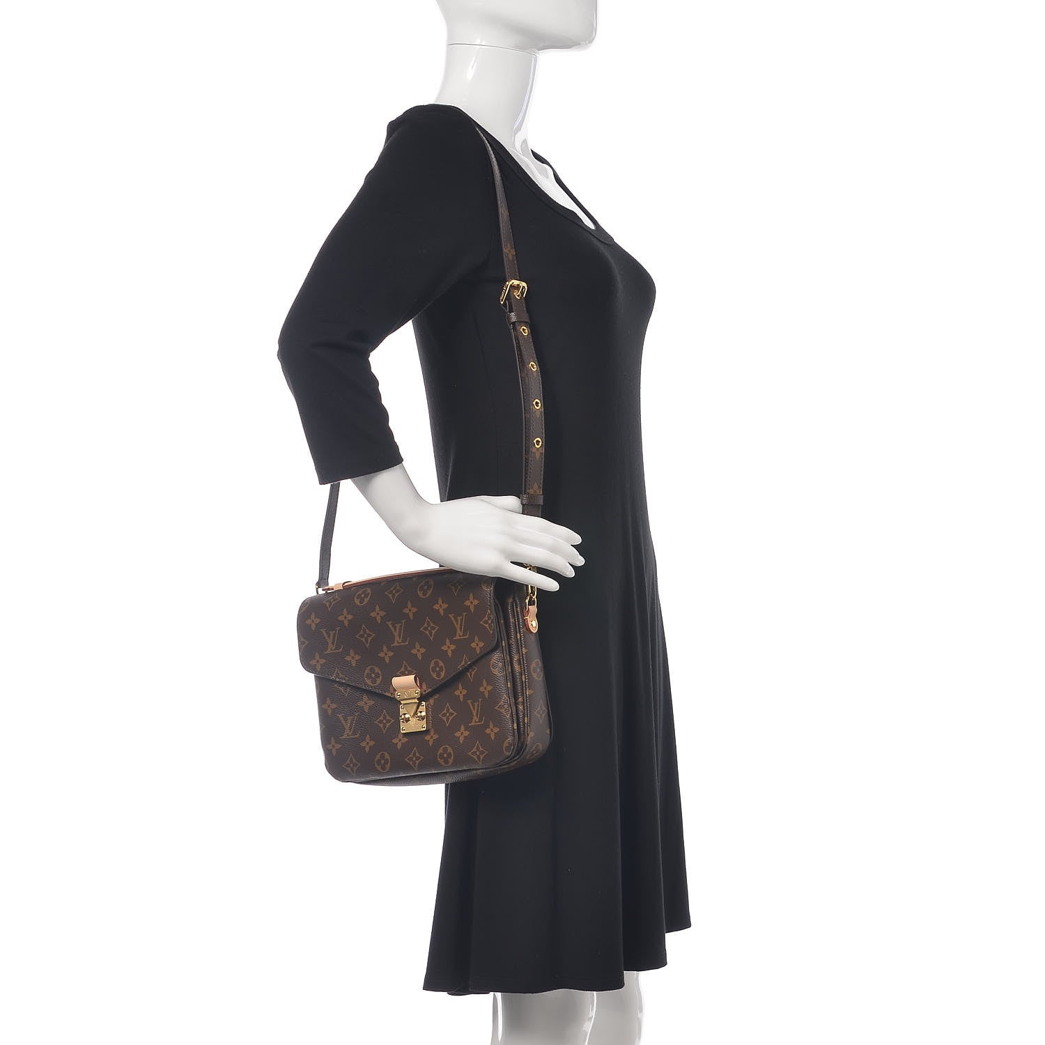 Louis Vuitton Monogram Pochette Metis 2 of 9