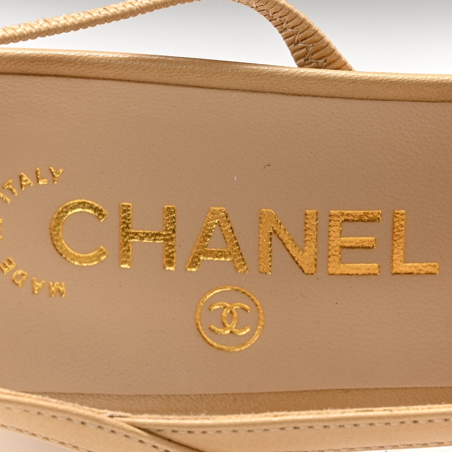 Chanel Goatskin Grosgrain Cap Toe CC Slingback Pumps 39 Beige Black 6 of 9