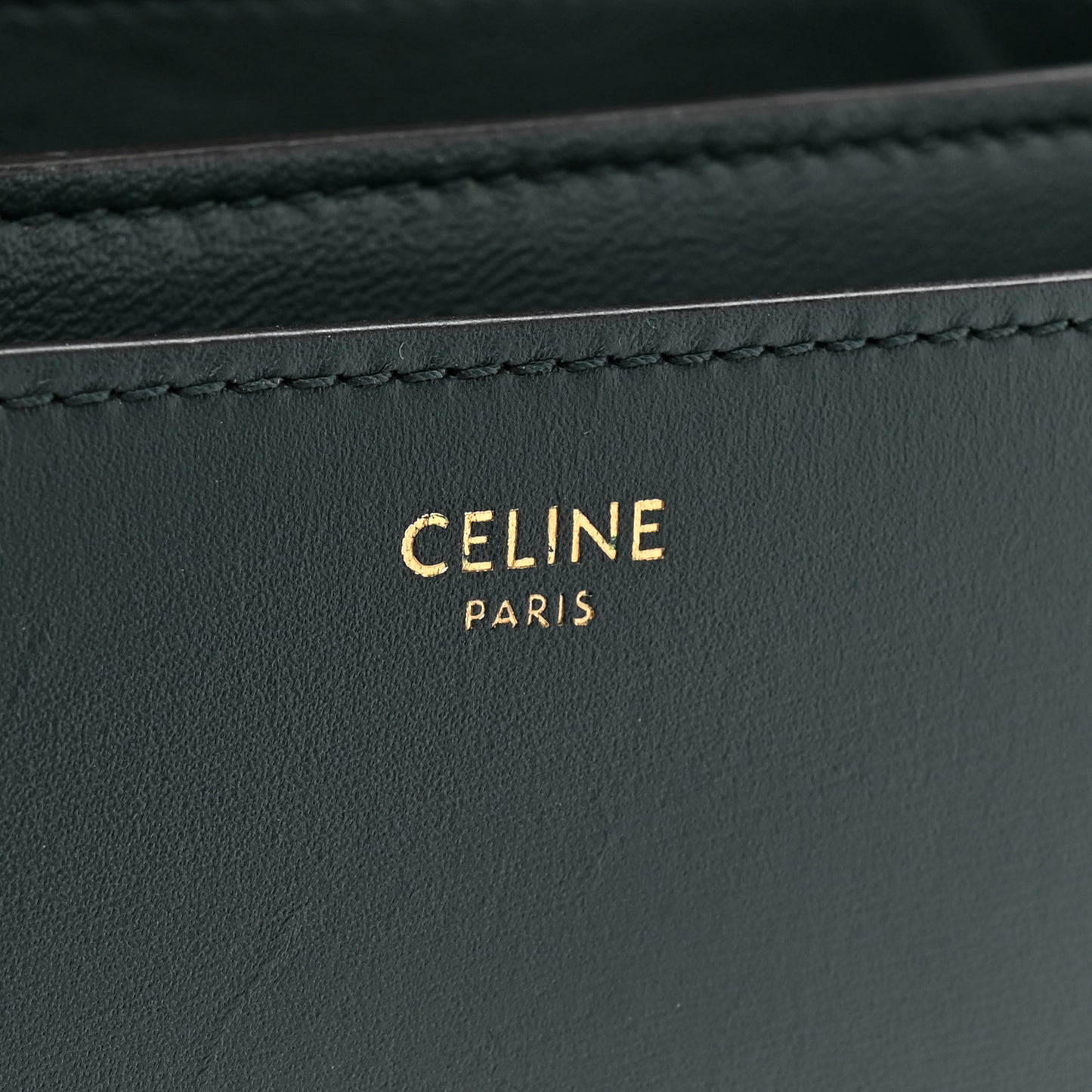 Box Calfskin Medium Classic Box Flap Bag Amazone