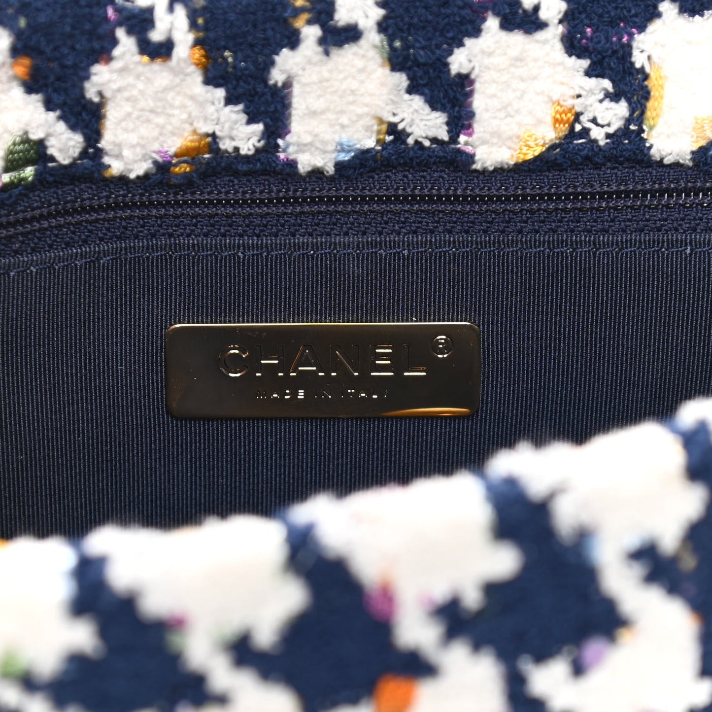 Tweed Quilted Medium Chanel 19 Flap Ecru Navy Blue Multicolor