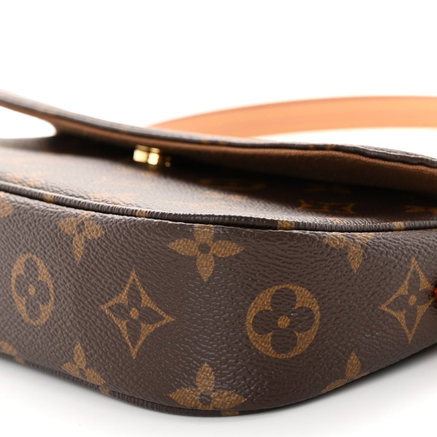 Monogram Ivy Wallet On Chain