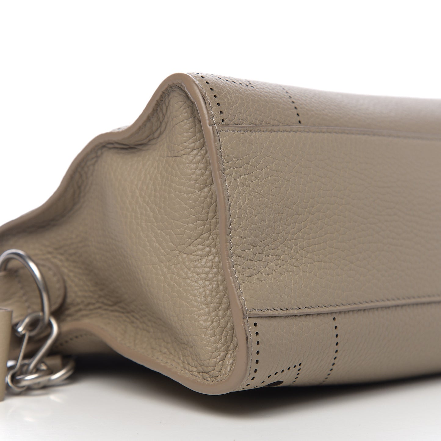 Veau Grana Perforated Blackout Hardware S City Gris Cendre