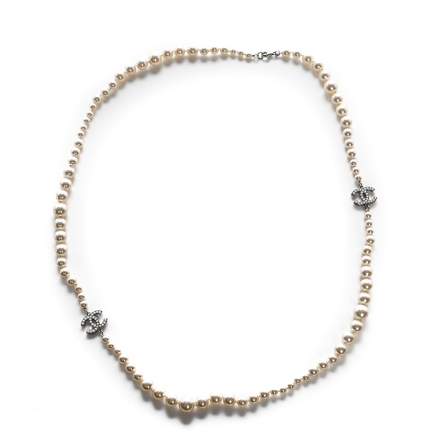 Graduated Pearl CC Long Necklace Silver