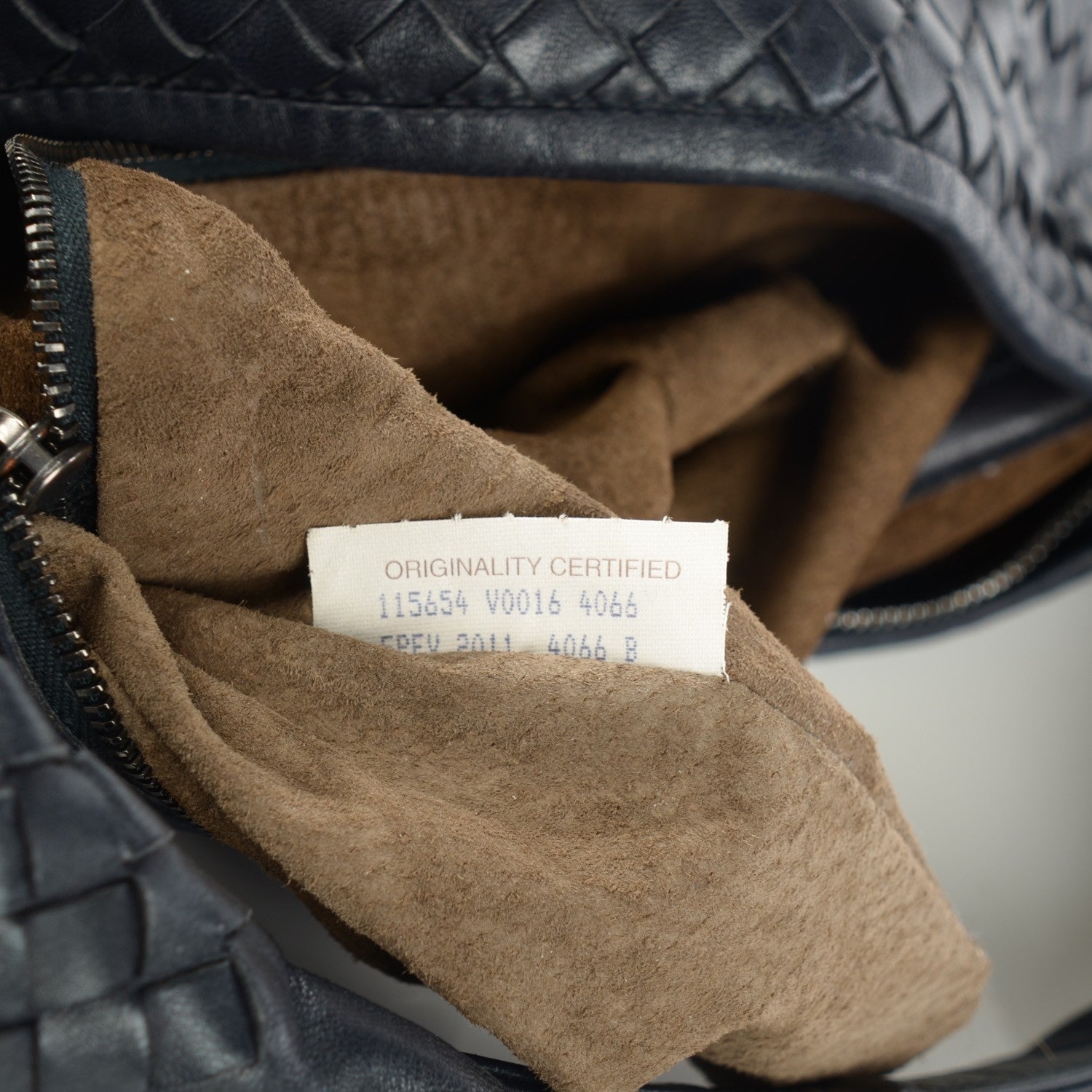 Bottega Veneta Nappa Intrecciato Large Veneta Hobo Tourmaline 7 of 8
