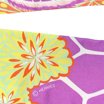 Hermes Silk The Three Graces Twilly Canard Mauve Jaune Fluo 4 of 4