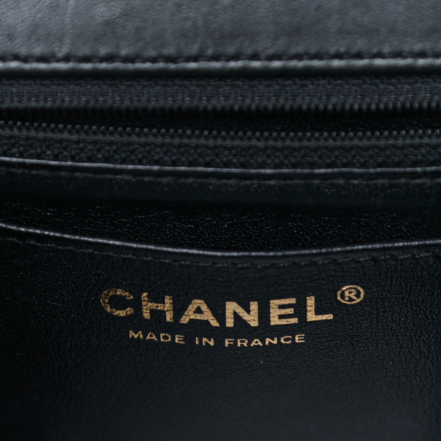 Chanel Calfskin Crocodile Embossed Graffiti 2.55 Mini Cocodile Reissue Flap Black Pink 7 of 20