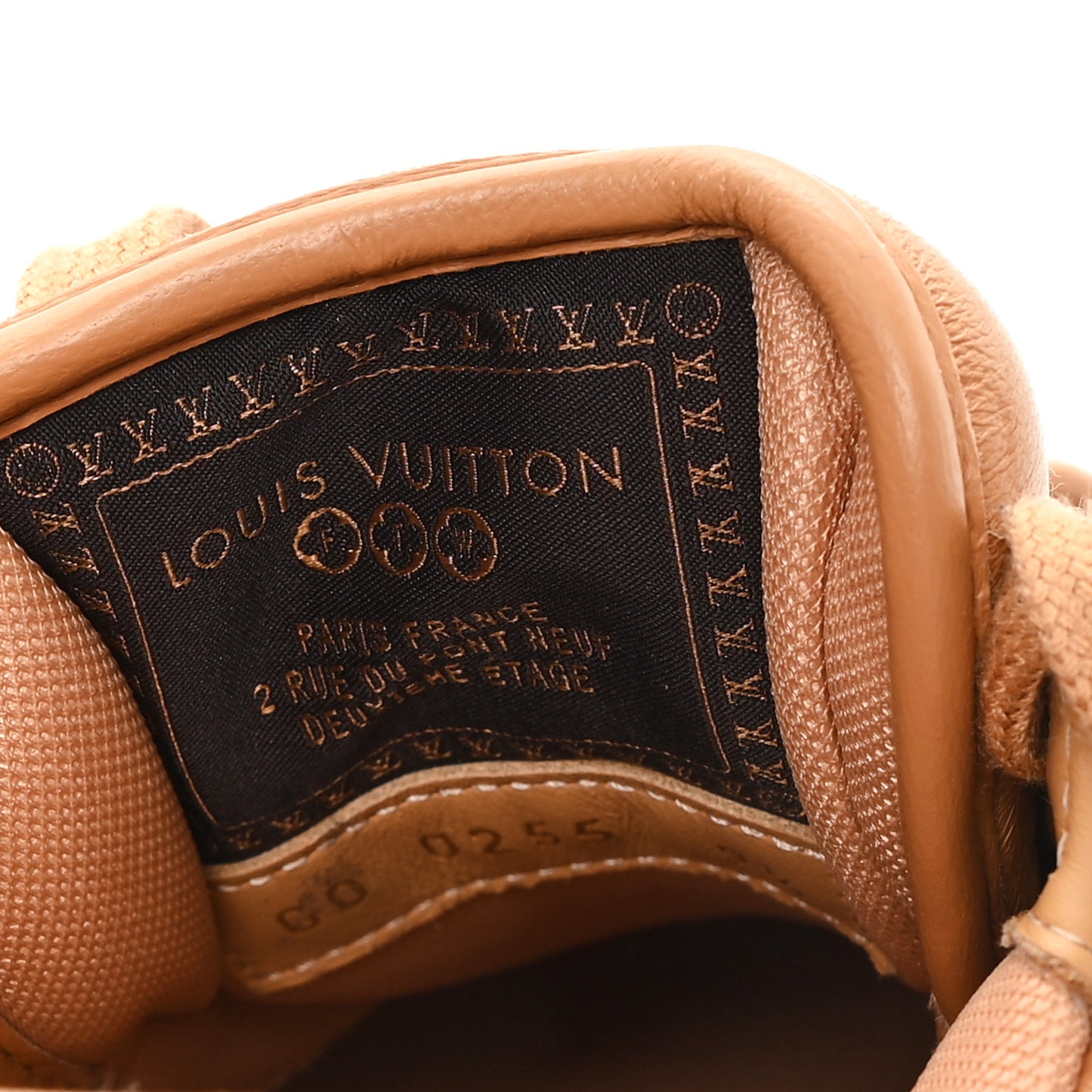 Lambskin Vachetta Mens LV Buttersoft Sneakers 9.5 Beige