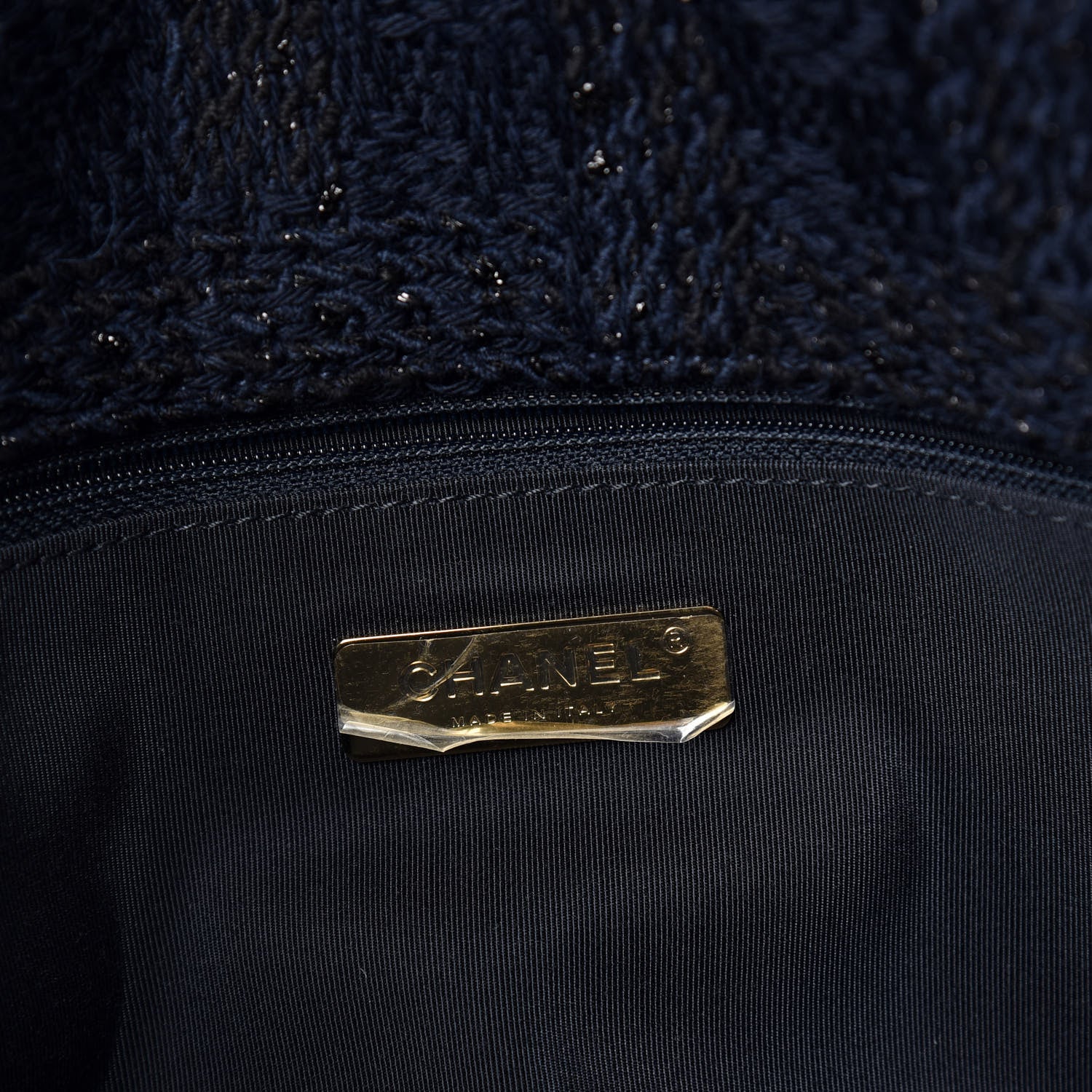 Chanel Tweed Quilted Maxi Chanel 19 Flap Navy 6 of 10