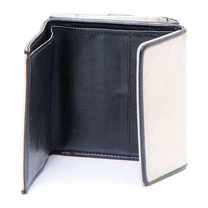 Chanel Diamond Stitch CC Compact Wallet Ivory 6 of 7