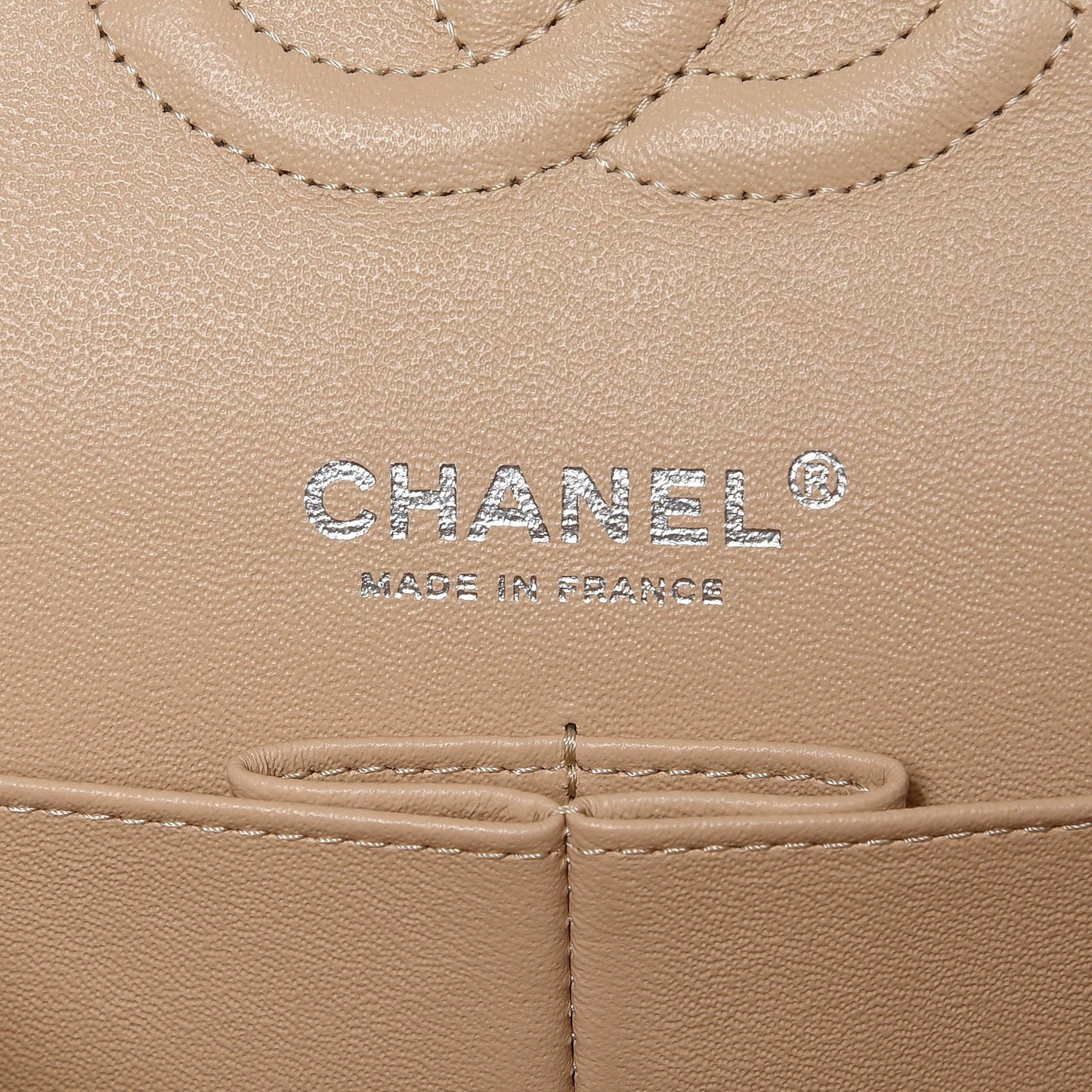 Caviar Quilted Medium Double Flap Beige Clair
