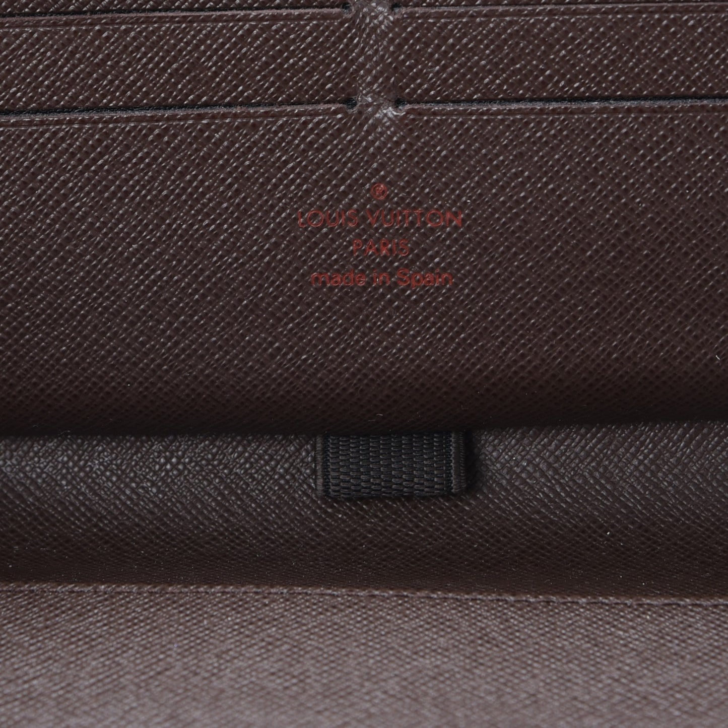 Damier Ebene Zippy Organizer Wallet