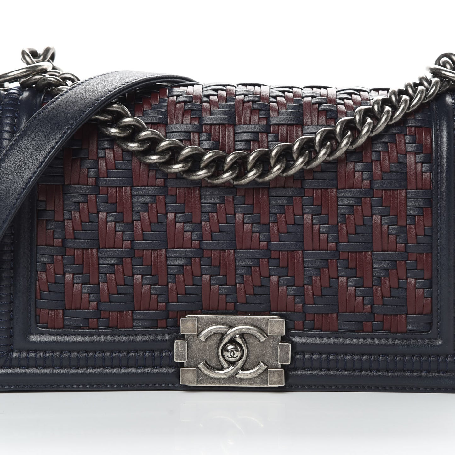 Calfskin Woven Medium Boy Flap Blue Burgundy