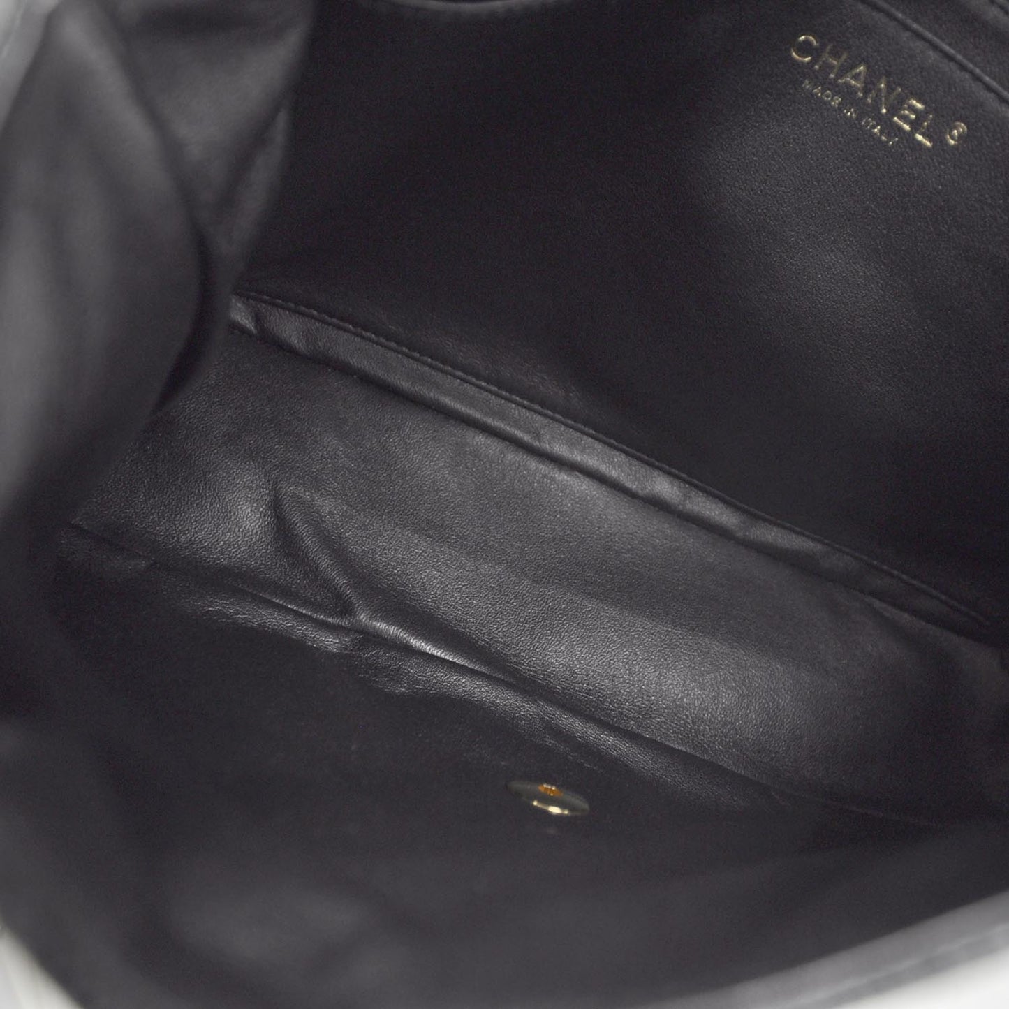 Caviar Jumbo Flap Black GHW
