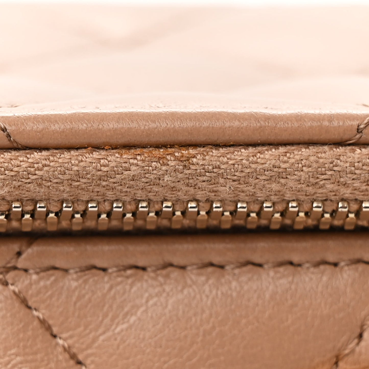Lambskin Quilted Small Pillow Crush Vanity Case With Chain Beige