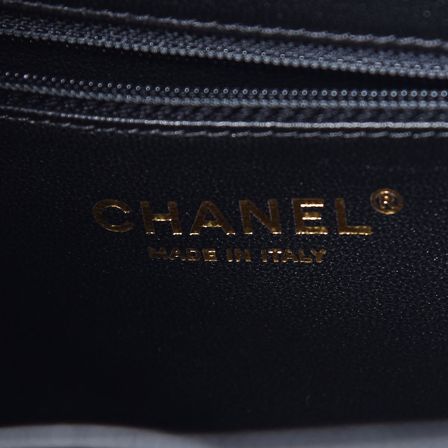 Caviar Quilted Medium Business Affinity Flap Black