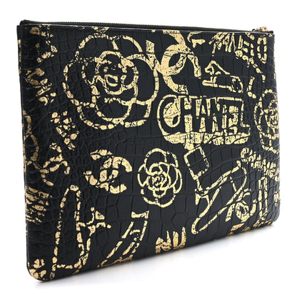 Chanel Calfskin Crocodile Embossed Graffiti 2.55 Medium Cocodile Reissue Cosmetic Case Black Gold 3 of 8