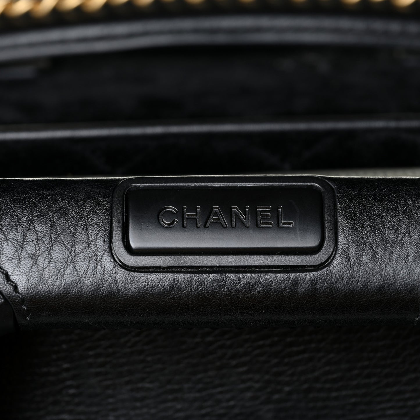 Suede Quilted Coco Case Trolley Black