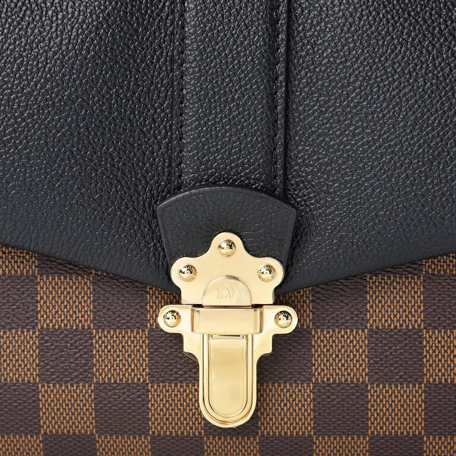 Louis Vuitton Damier Ebene Clapton Black 8 of 10