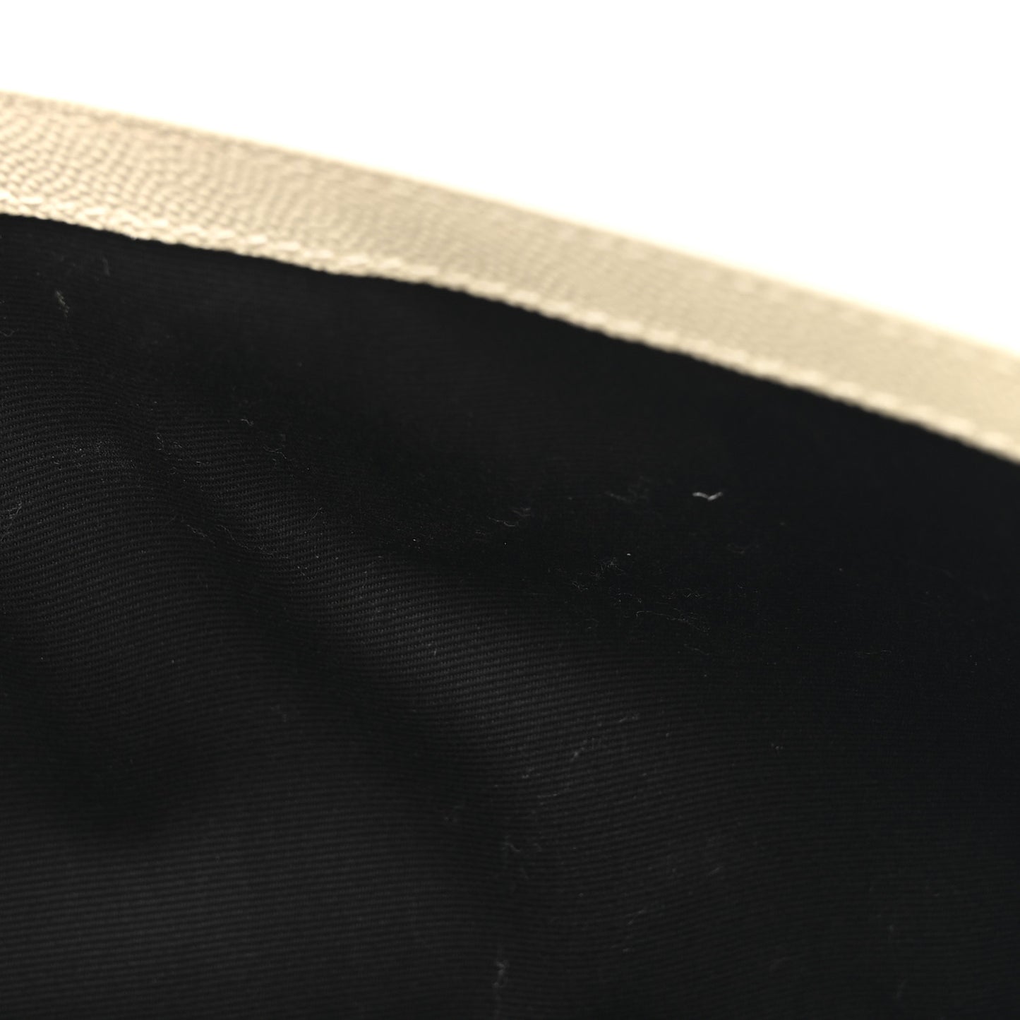 Grain De Poudre Uptown Pouch Crema Soft