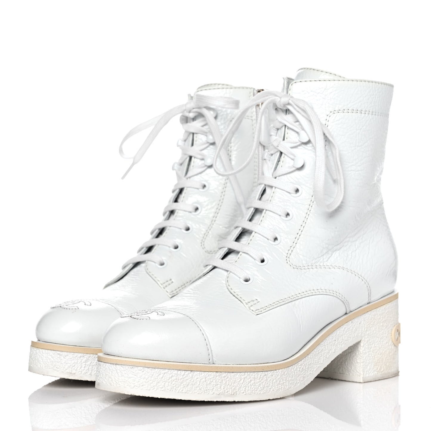 Shiny Crumpled Lambskin Lace Up Combat Boots 39 White