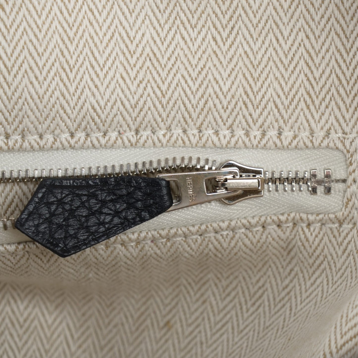 Taurillon Clemence Victoria II 35 Black