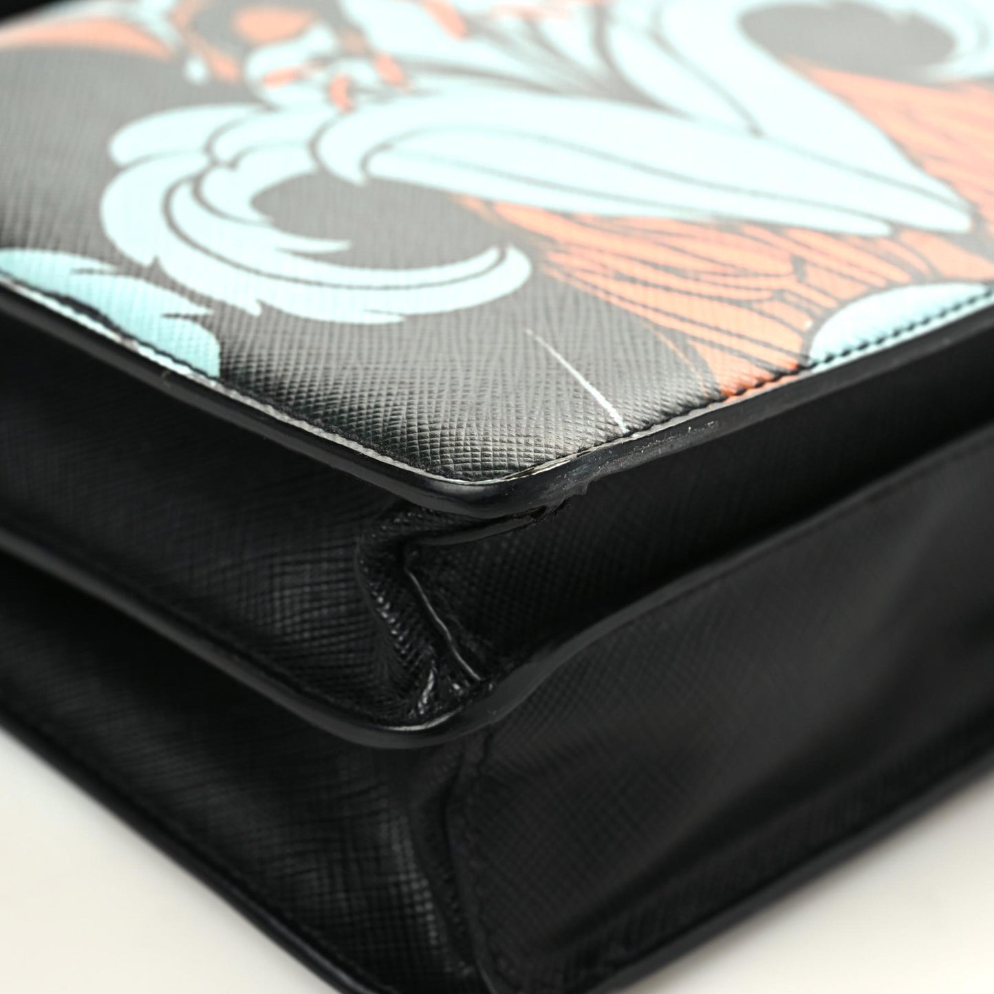 Saffiano Stampata Print Shoulder Bag Black Multicolor